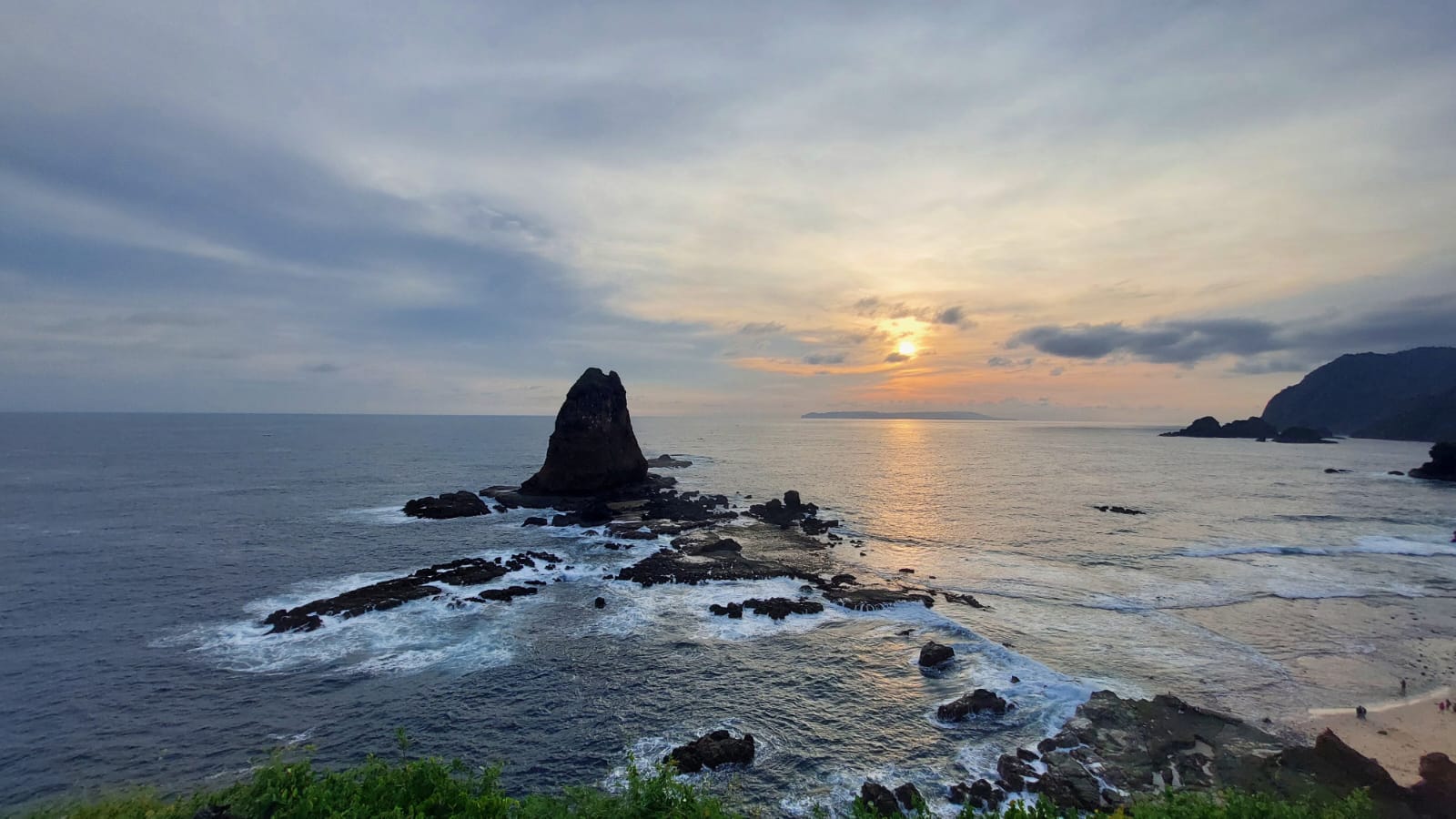 Pantai Papuma
